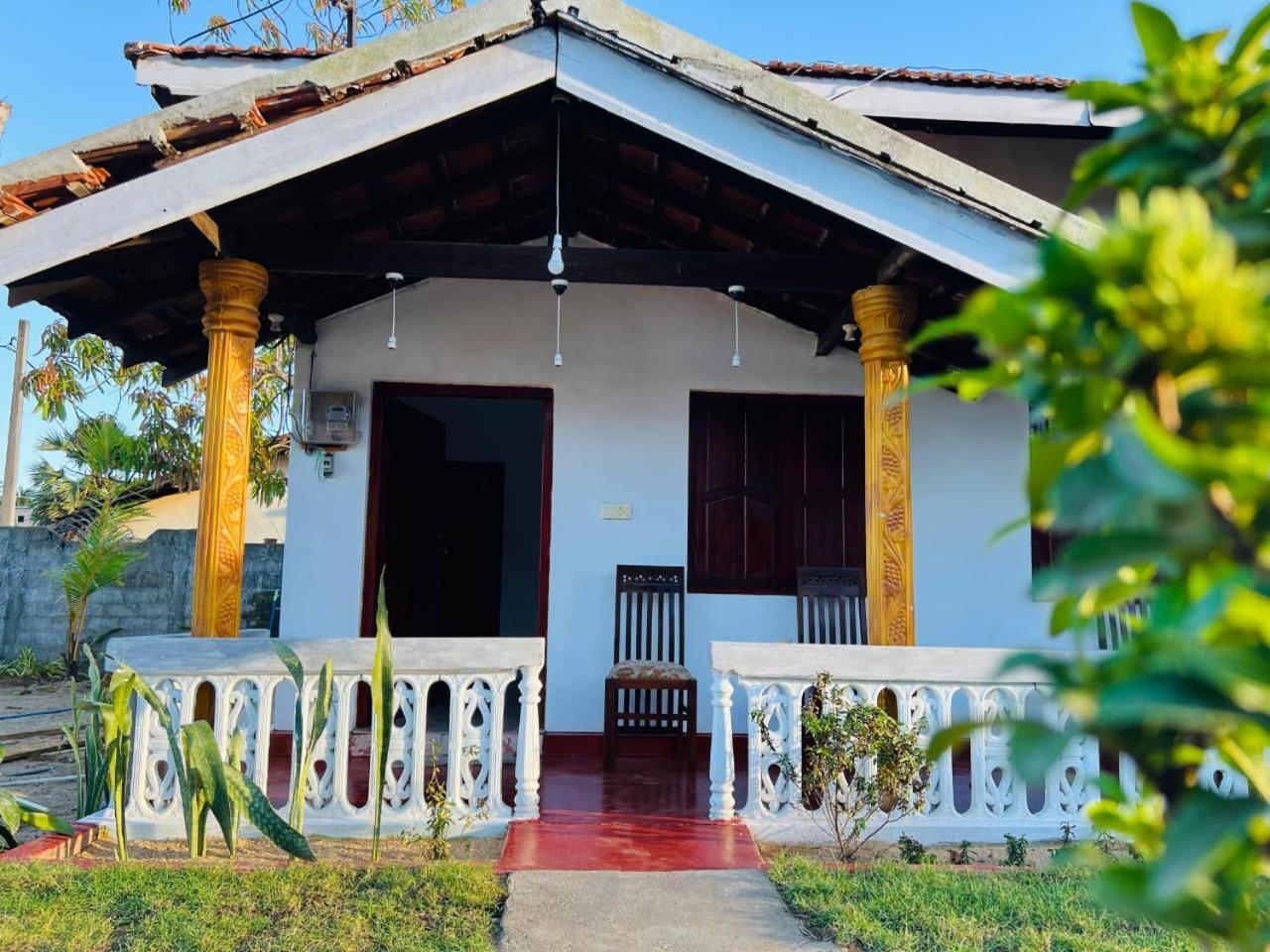 Little Fairy Home B&B Arugam Bay Buitenkant foto