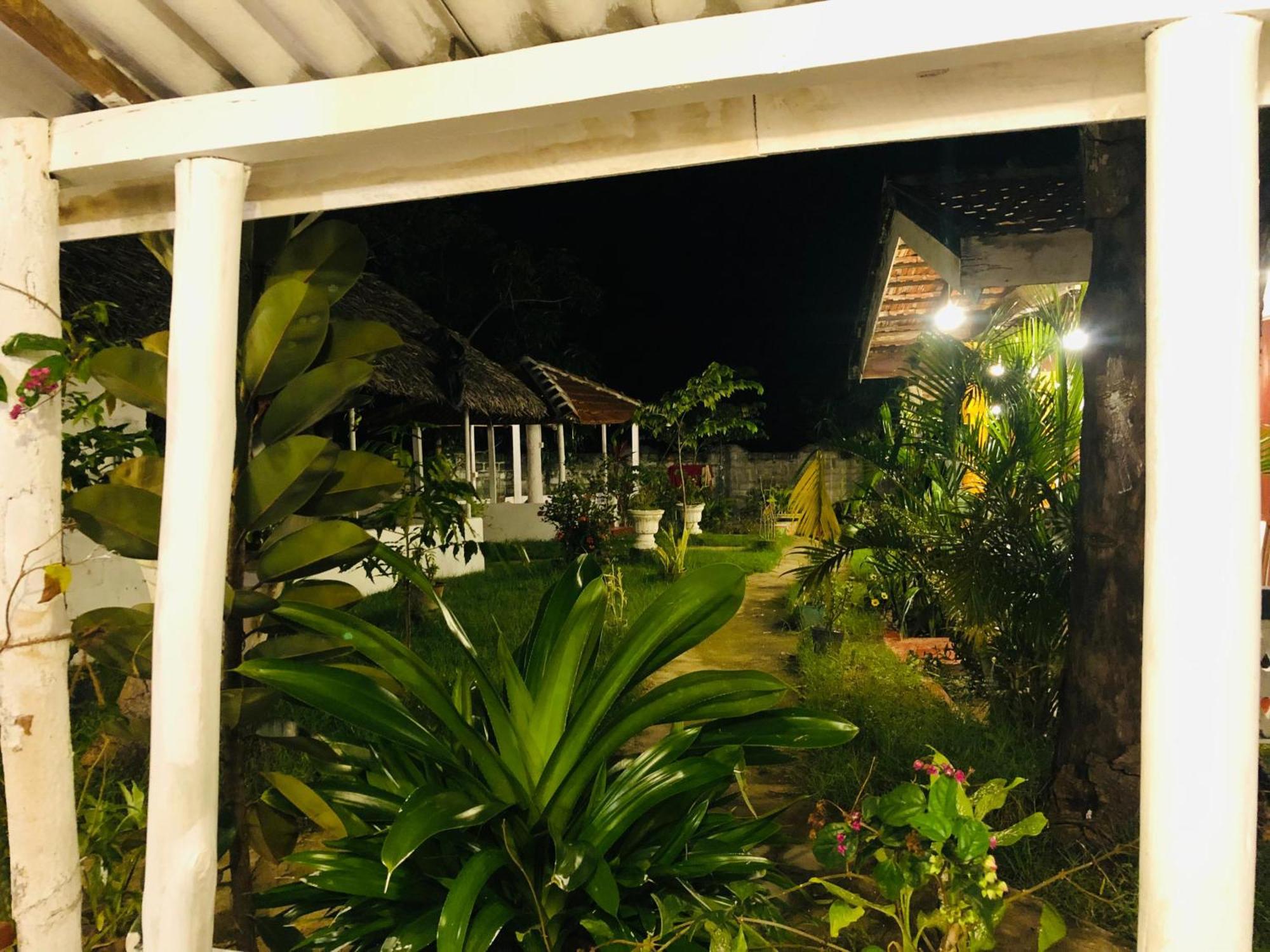Little Fairy Home B&B Arugam Bay Buitenkant foto