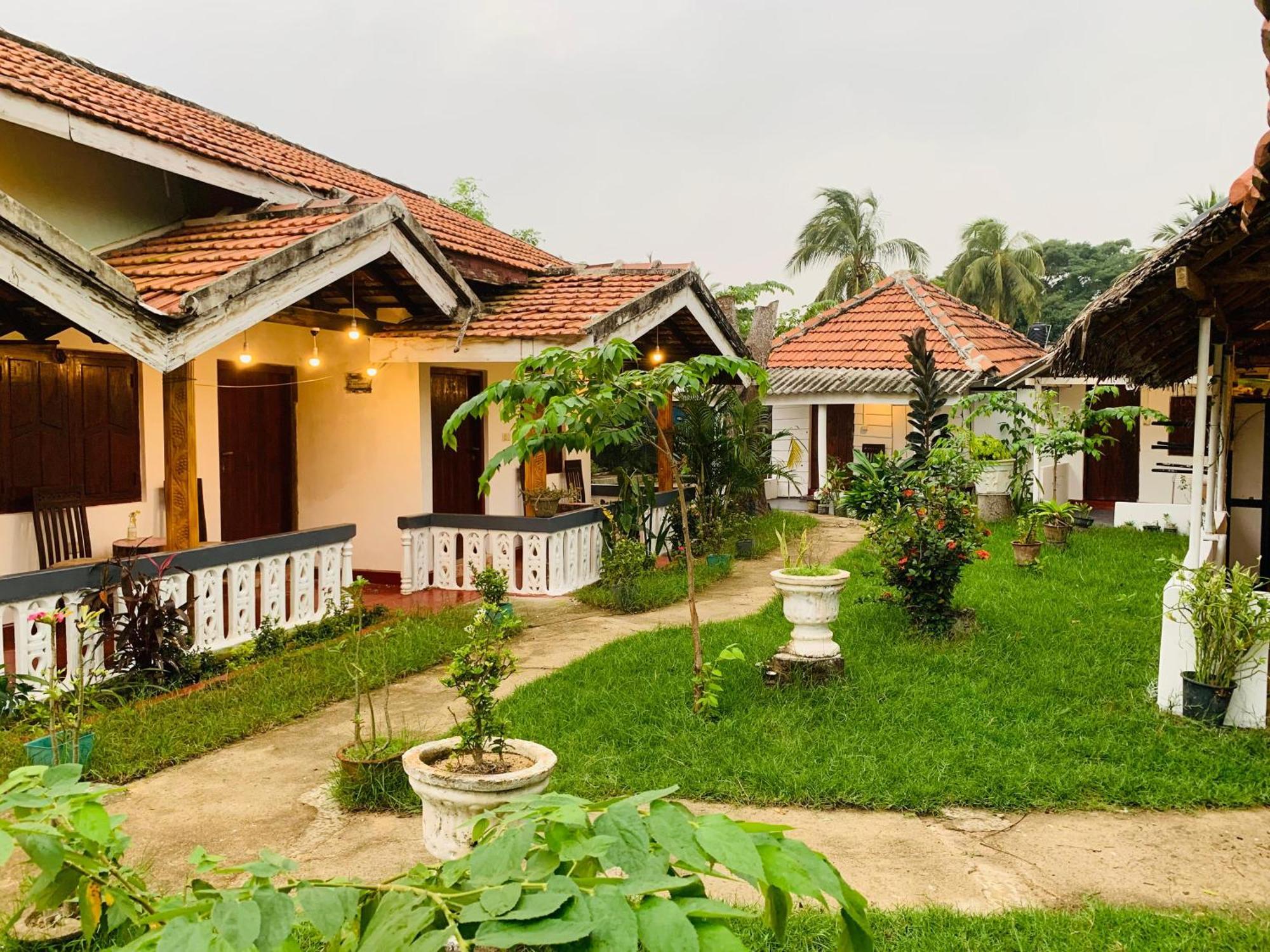 Little Fairy Home B&B Arugam Bay Buitenkant foto